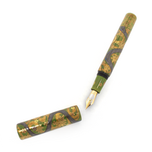 Load image into Gallery viewer, Danitrio GK-1028 Genkai "Shunju Soka" Flowers in Spring & Autumn Fountain Pen Uncapped