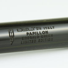 Load image into Gallery viewer, Delta Limited Edition Celluloid Papilon Emerald Green Fountain Pen - #11/100 (M Nib)