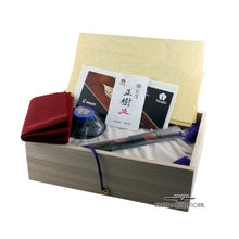 Load image into Gallery viewer, Namiki Emperor Gold Fish Fountain Pen