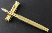 Load image into Gallery viewer, Graf von Faber Castell Anello Gold Fountain Pen - M (Floor Model)