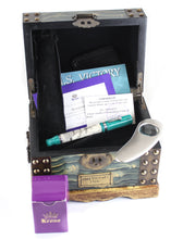 Load image into Gallery viewer, Krone HMS Victory Gold & Silver Limited Edition Fountain Pen Set