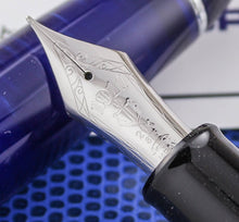 Load image into Gallery viewer, Classic Pens LB5 Tensui (Raindrop) Fountain Pen