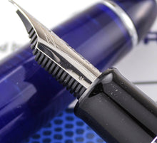 Load image into Gallery viewer, Classic Pens LB5 Tensui (Raindrop) Fountain Pen