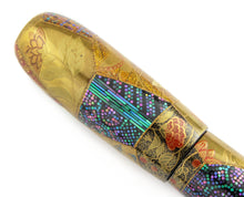 Load image into Gallery viewer, DANITRIO Yokozuna Sarasa Maki-e Raden Fountain Pen YOK-2