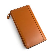 Load image into Gallery viewer, Back view of the toffee leather wallet.