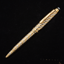 Load image into Gallery viewer, Montblanc Meisterstuck Chevron Solitaire 1149 Solid Gold Fountain Pen - Mozart Size