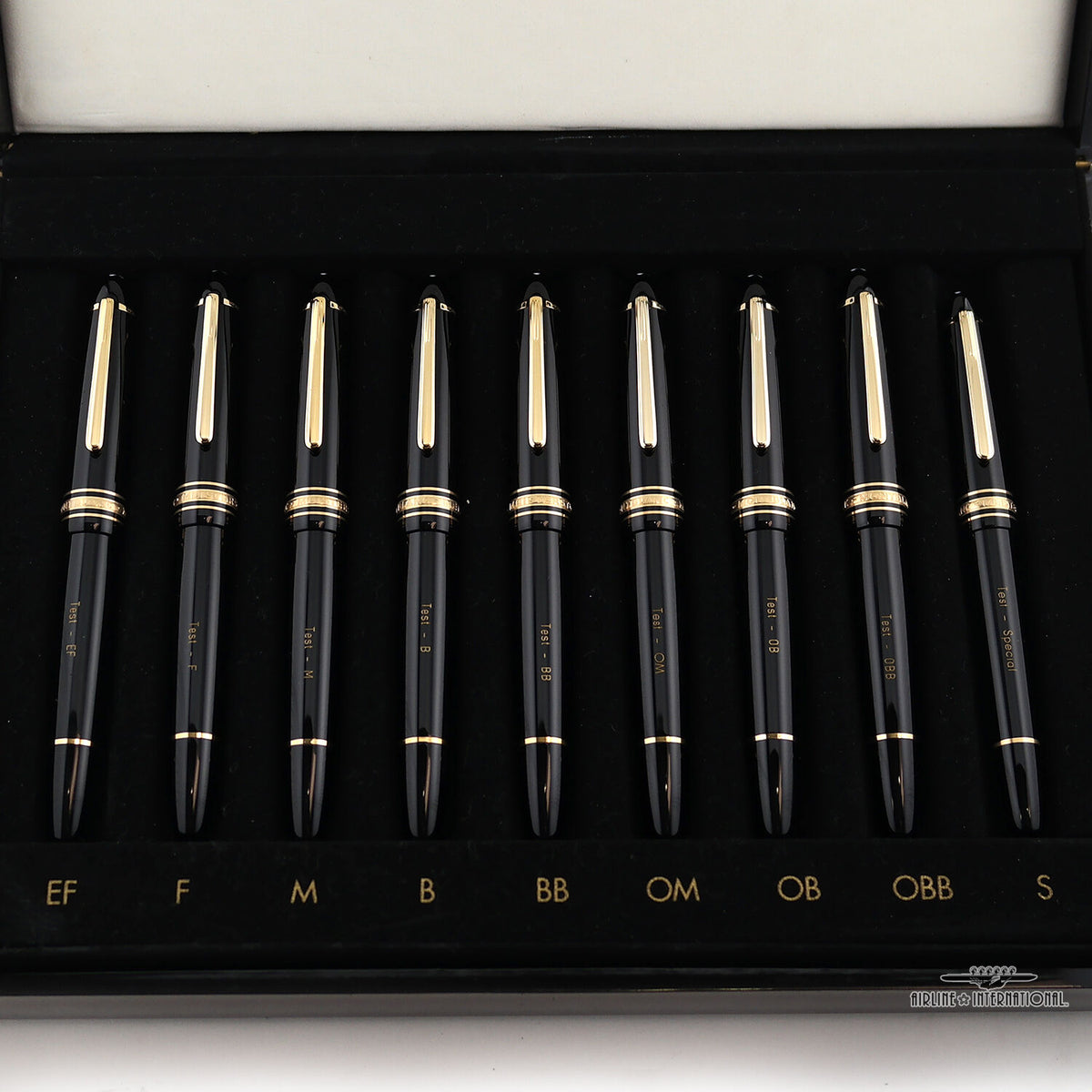 MONTBLANC　ナイトウォーカー　2本セット Montblanc Men's Explorer Platinum Gift Set Fragrances