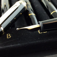 Load image into Gallery viewer, Nib Close-Up