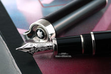 Load image into Gallery viewer, Montblanc Writers Edition Franz Kafka LE Fountain Pen Nib and Cap