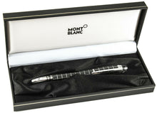 Load image into Gallery viewer, Montblanc Starwalker Rubber Fountain Pen