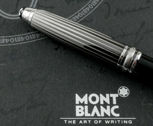 Load image into Gallery viewer, Montblanc Solitaire Doue Black and White Fountain Pen Cap