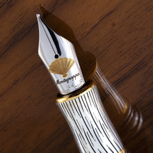Load image into Gallery viewer, Montegrappa Kitcho Limited Edition Tora (Tiger) Maki-e Fountain Pen