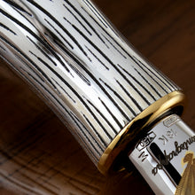 Load image into Gallery viewer, Montegrappa Kitcho Limited Edition Tora (Tiger) Maki-e Fountain Pen