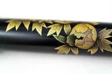 Load image into Gallery viewer, Close up to a peony on the pen.