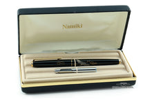 Load image into Gallery viewer, Namiki Hiramaki-e Tsuru (Crane) Fountain Pen - M