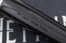 Load image into Gallery viewer, Body Close-Up