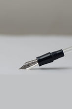 Load image into Gallery viewer, Gioia Partenope Perla Fountain/ Ballpoint Pen