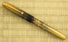 Load image into Gallery viewer, Pilot Namiki Yukari Fighting Cocks (Fighting Roosters) FP - Cr. 1992