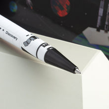 Load image into Gallery viewer, Close up to the Discovery pen nose section.