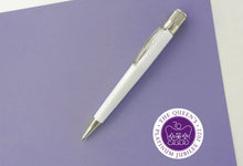 Load image into Gallery viewer, Retro 51 UK Exclusive The Queen's Platinum Jubilee