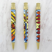 Load image into Gallery viewer, Front and side views of the pen.