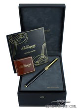 Load image into Gallery viewer, The Fountain Pen arranged in the presentation box with the booklet and ink cartridges.