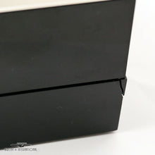 Load image into Gallery viewer, Chip Close-Up of Presentation Box