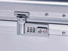 Load image into Gallery viewer, Close up to the TSA Approved 3-digit combination lock.
