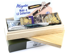 Load image into Gallery viewer, Cardboard Box, Presentation Box, Pen, Documents, Pen Sleeve, Ink Cartridges