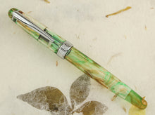 Load image into Gallery viewer, Front view of the fountain pen with the cap on.