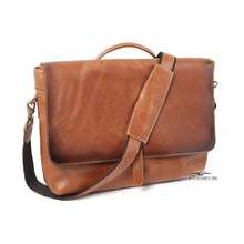Load image into Gallery viewer, Vintage Leather Messenger Bag Front
