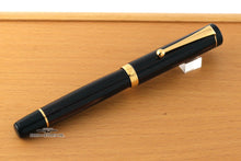 Load image into Gallery viewer, Front view of the Fountain Pen  with the cap on.