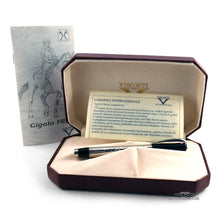 Load image into Gallery viewer, The fountain pen arranged in the presentation box with the included documents.