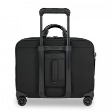 Load image into Gallery viewer, Briggs & Riley @Work Large Spinner Brief - Black
Image of Back Panel View
	Height	Width	Depth	Weight
US	15 in	17.5 in	 9 in	        8.4 lbs.
EU	38 cm	44.5 cm	 23 cm	3.8 kg