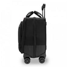 Load image into Gallery viewer, Briggs & Riley @Work Large Spinner Brief - Black
Image of Right Side Facing Panel
	Height	Width	Depth	Weight
US	15 in	17.5 in	 9 in	        8.4 lbs.
EU	38 cm	44.5 cm	 23 cm	3.8 kg