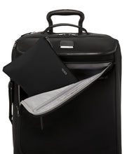 Load image into Gallery viewer, VOYAGEUR Just in Case® Duffel - Black
