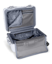 Load image into Gallery viewer, 19 Degree Frame Intl 4-Whl Carry-On - Pearl Grey Texture
