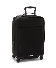 Load image into Gallery viewer, Voyageur Léger International Exp Carry-On - Black/Gunmetal
