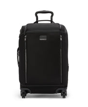 Load image into Gallery viewer, Voyageur Léger International Exp Carry-On - Black/Gunmetal
