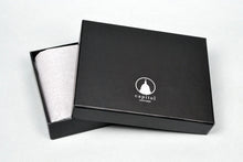 Load image into Gallery viewer, Sierra Italian Leather Billfold w/extra Page - Cognac - Packaging
