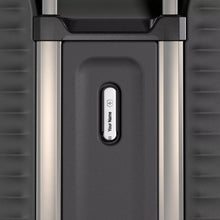 Load image into Gallery viewer, Close up to the back panel&#39;s center. Between the telescopic handles, a small badge can be personalized with your name.
