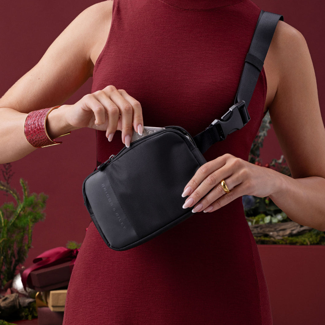 Briggs & Riley Small Sling Bag
