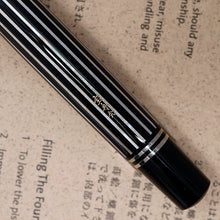 Load image into Gallery viewer, Pelikan M805 Royal Platinum Limited Edition Fountain Pen
