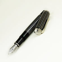 Load image into Gallery viewer, Pelikan M805 Royal Platinum Limited Edition Fountain Pen
