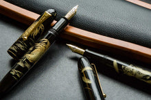 Load image into Gallery viewer, Namiki Yukari Royale Chinkin Cat Medium Fountain Pen
