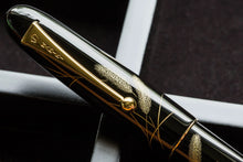 Load image into Gallery viewer, Namiki Yukari Royale Chinkin Cat Medium Fountain Pen
