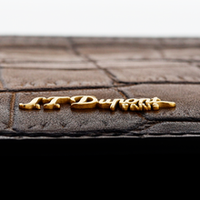 Load image into Gallery viewer, ST Dupont Le Grand Leather Card Holder. A crocodile motif card holder with a brown gradient.  Close up to S.T. Dupont Paris Logo 
