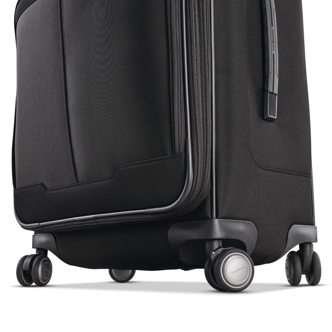 Samsonite Silhouette 17 Softside Large Spinner | Airline