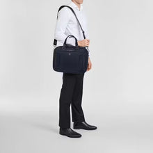 Load image into Gallery viewer, Werks Traveler 7.0 Compact Briefcase
