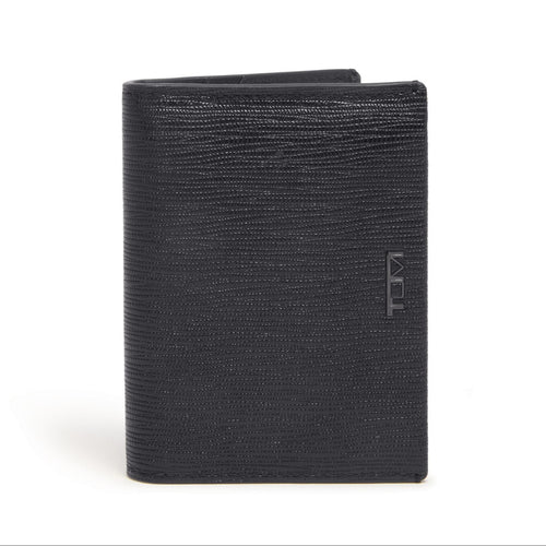 Front panel view of the black wallet. 